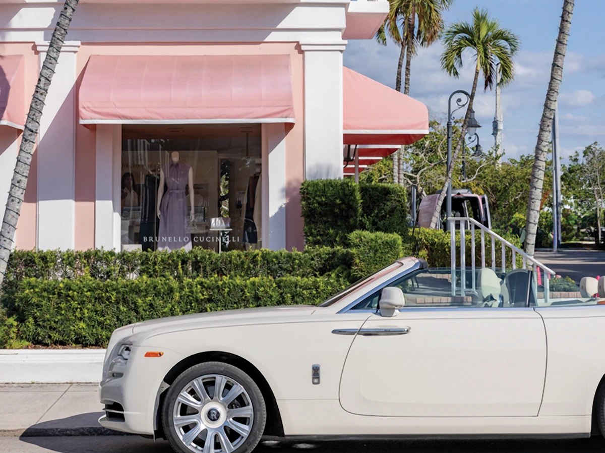 Olana Naples Luxury Car